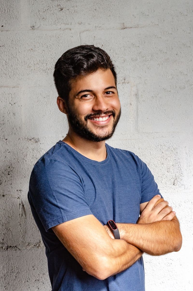 Mr. Vicky Aulakh